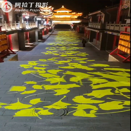 九顶铁刹山风景区亮化效果