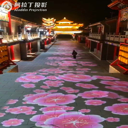 九顶铁刹山风景区亮化效果